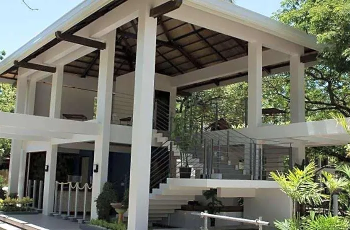Karancho House Resort Lapu-Lapu City